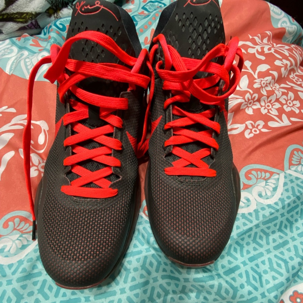 Nike Kobe 10 sneakers